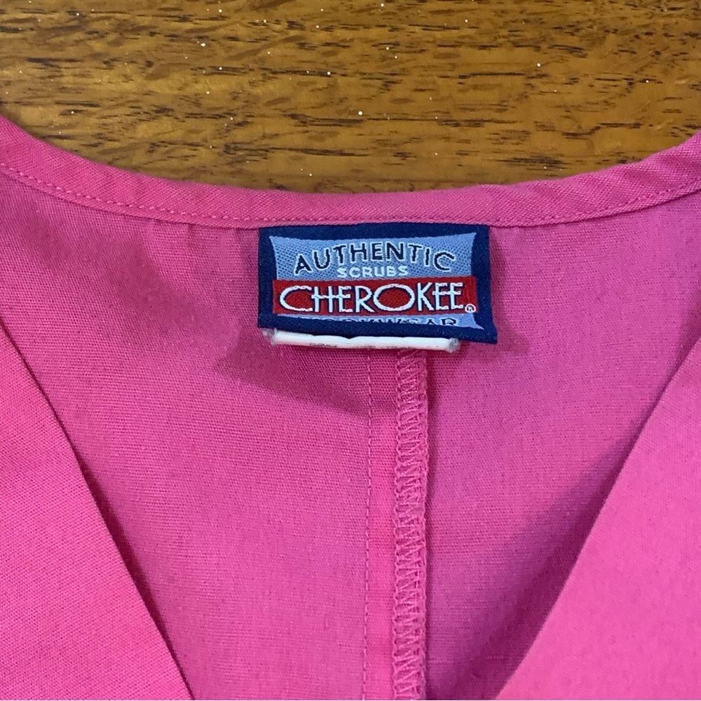 Cherokee Scrubs Workwear Bright Pink Scrubs Top Shirt Healthcare Medical Dental - Picture 11 of 13